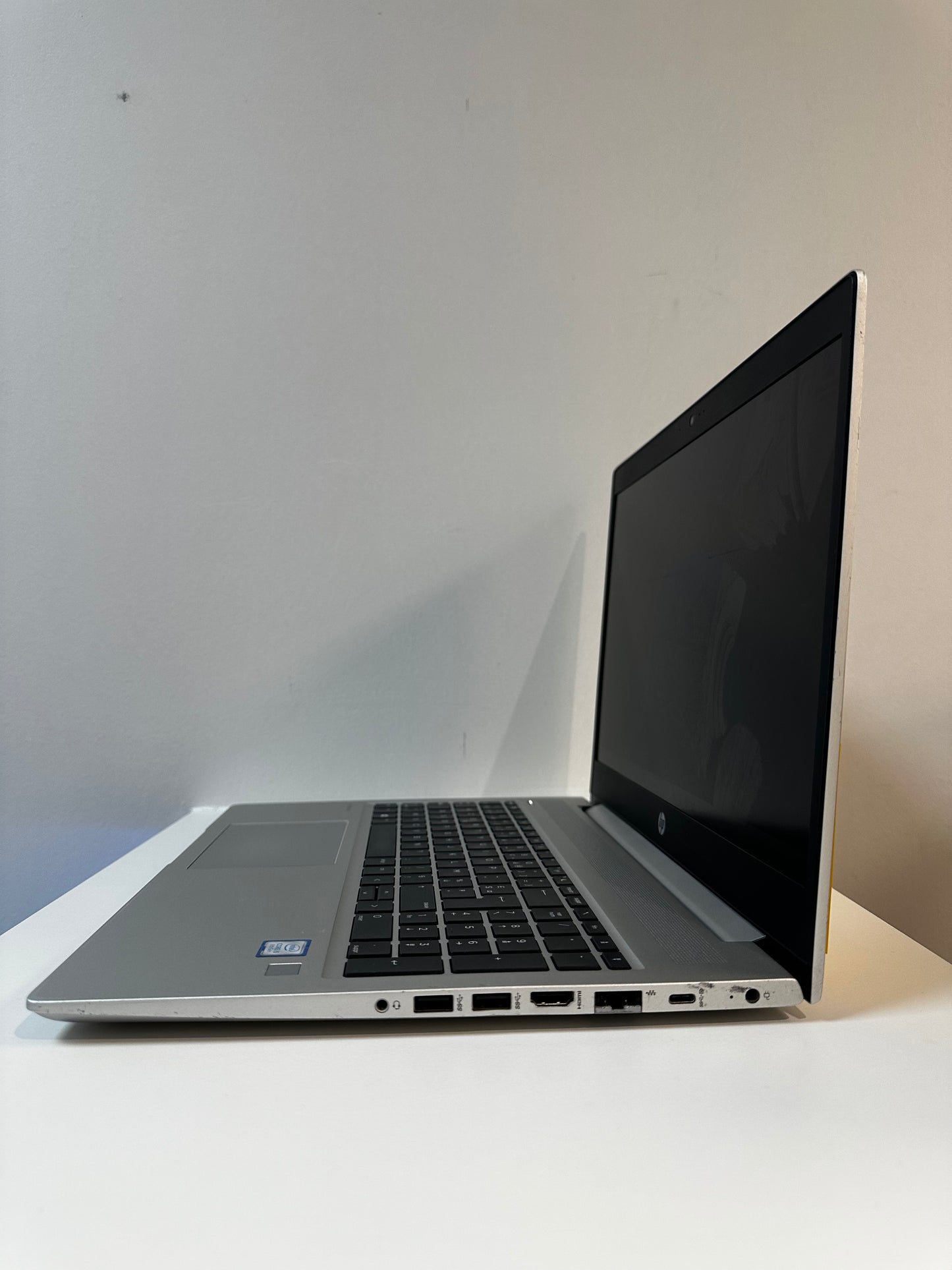 HP ProBook 450 G6 – i5 – 8Go RAM – SSD 256Go – Écran 15,6” – Windows 11 Pro