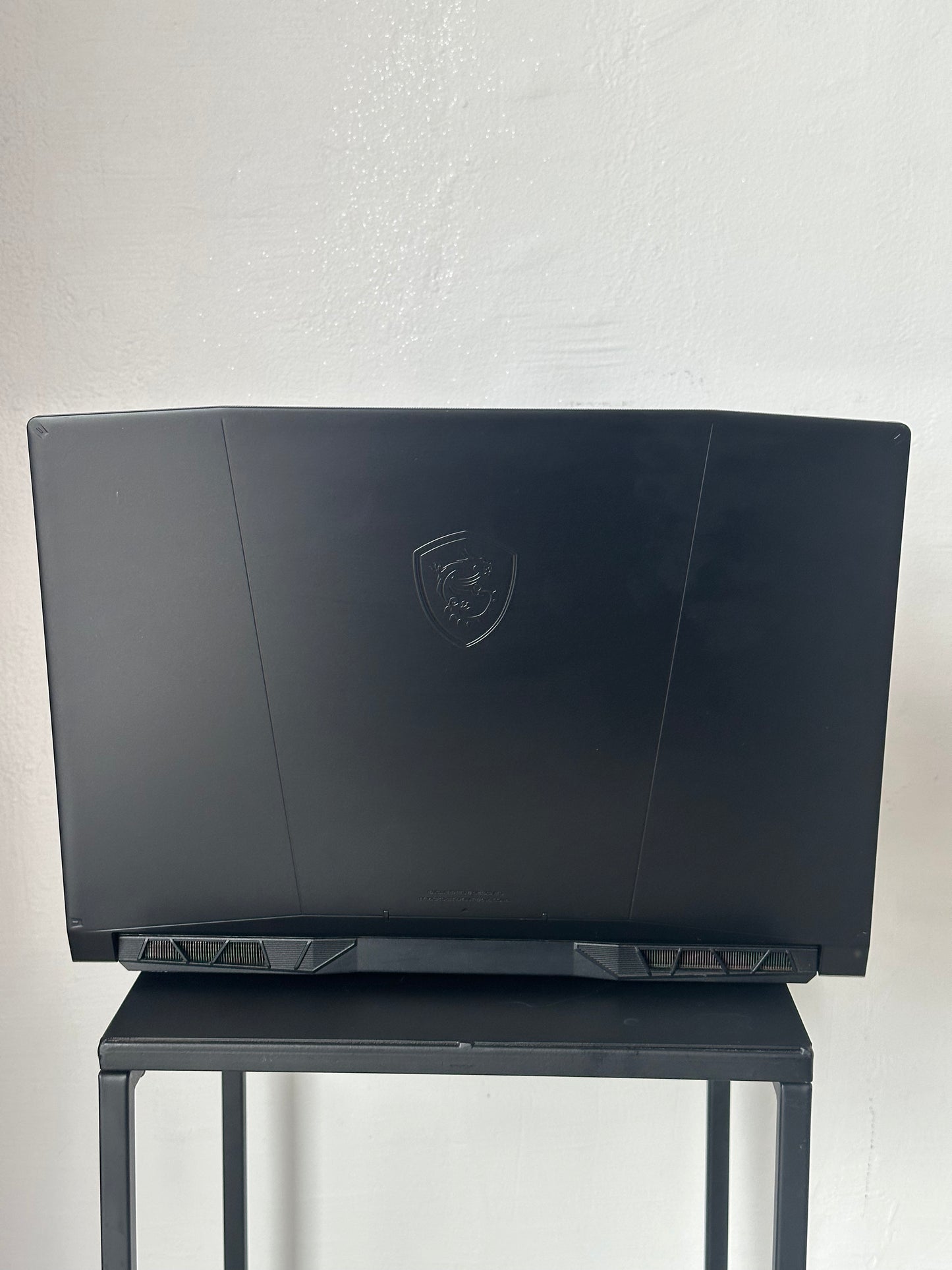 MSI Katana 15 B13VGH – i7 RTX 4070 – Écran 144Hz – 16Go DDR5 – 2x SSD 512Go – Windows 11