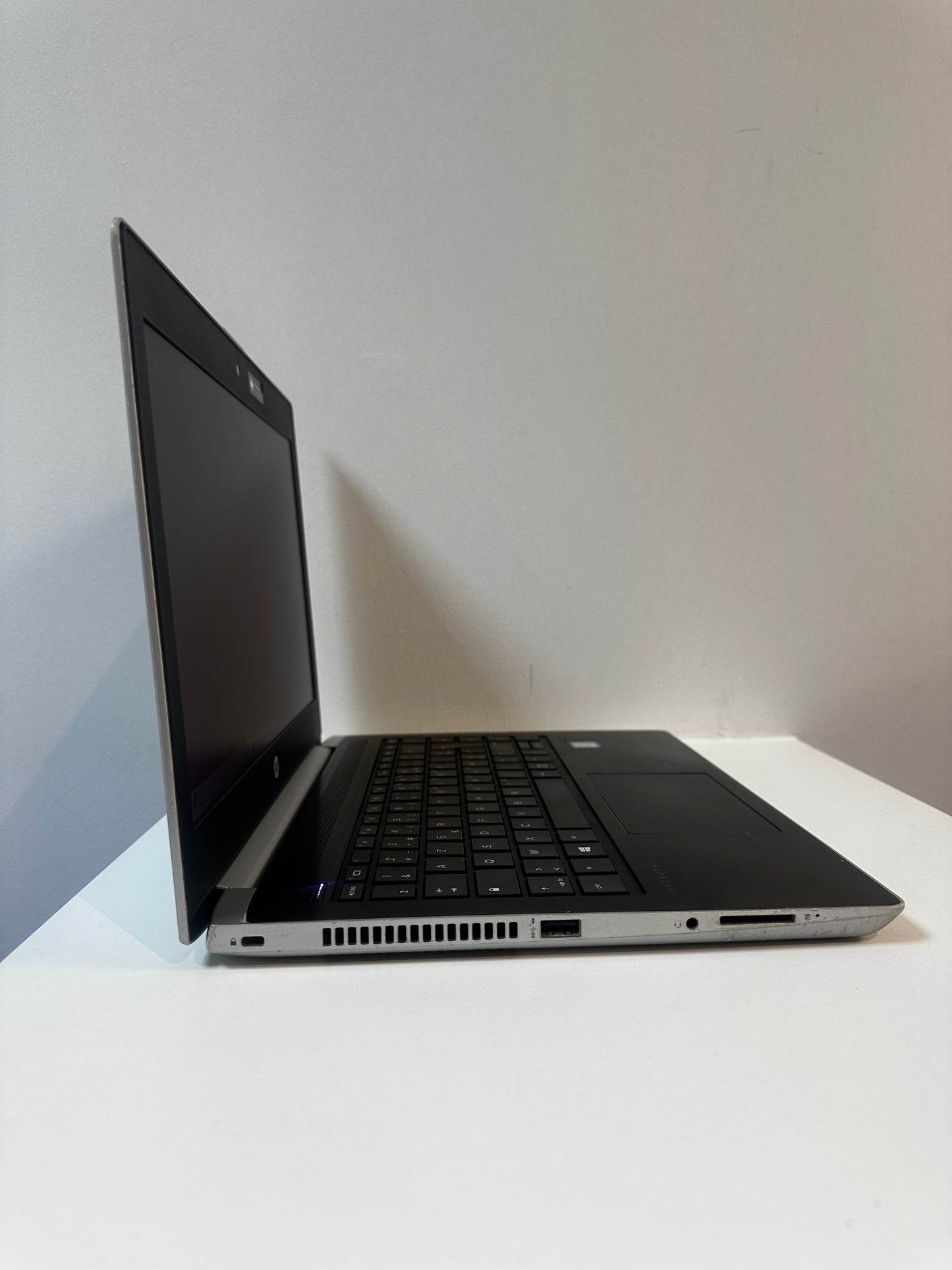 HP ProBook 430 G5 – i5 – 8Go RAM – SSD 512Go – Écran 14” – Windows 11 Pro