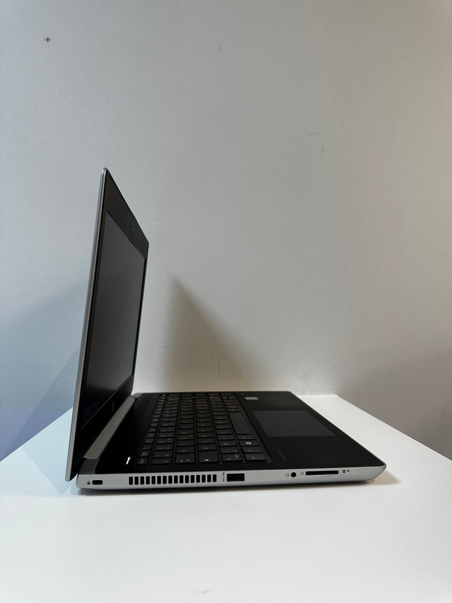 HP ProBook 430 G5 – i5 – 8Go RAM – SSD 512Go – Écran 14” – Windows 11 Pro