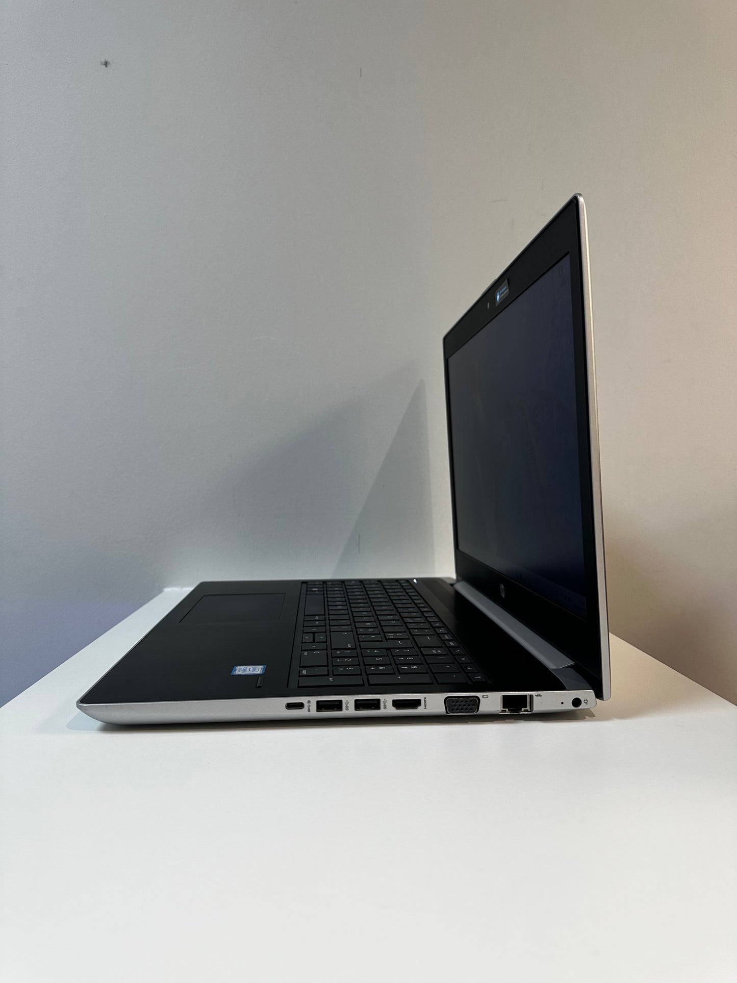 HP ProBook 450 G5 – i5 – 8Go RAM – SSD 500Go – Écran 15,6” – Windows 11 Pro