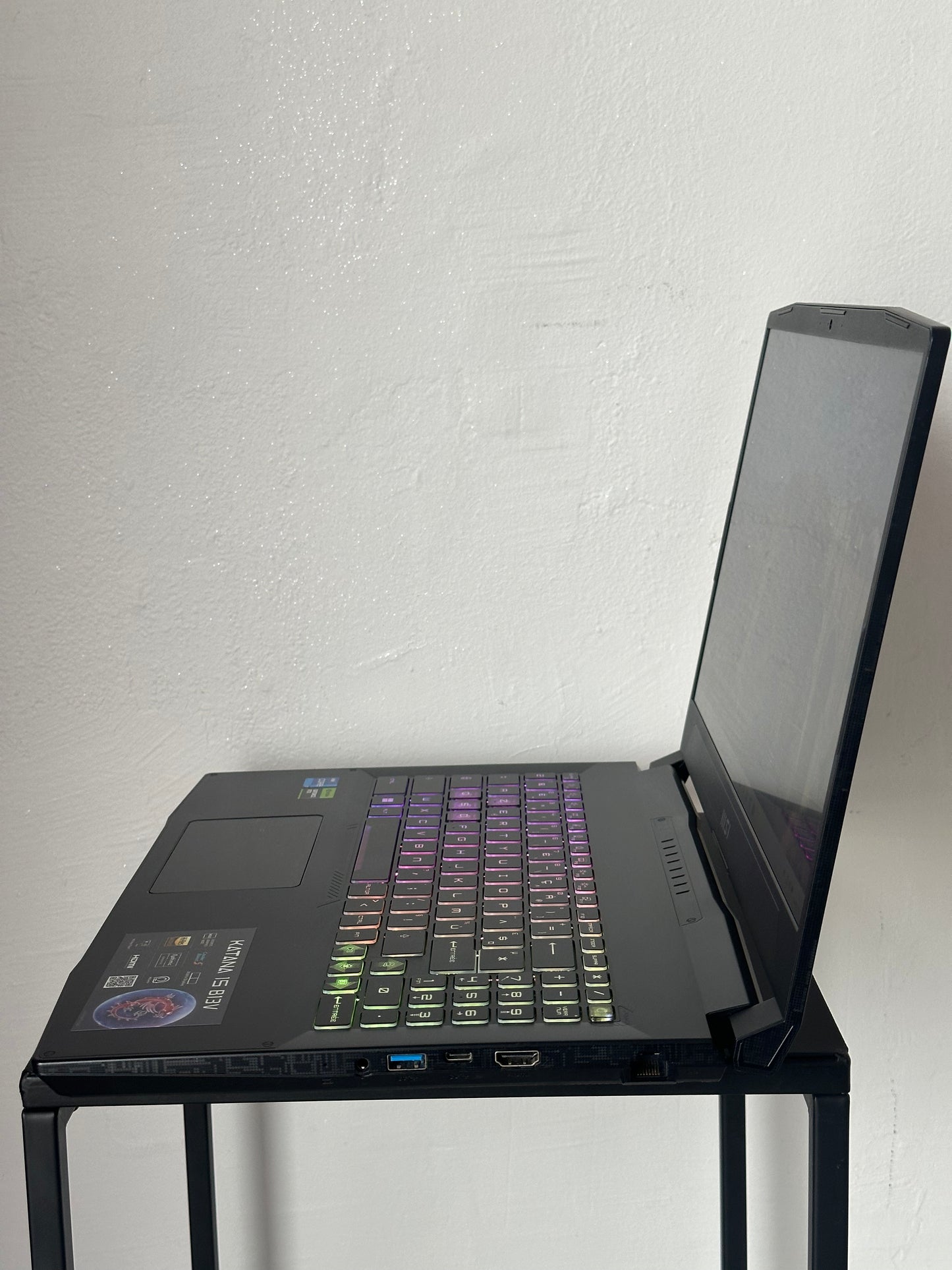 MSI Katana 15 B13VGH – i7 RTX 4070 – Écran 144Hz – 16Go DDR5 – 2x SSD 512Go – Windows 11